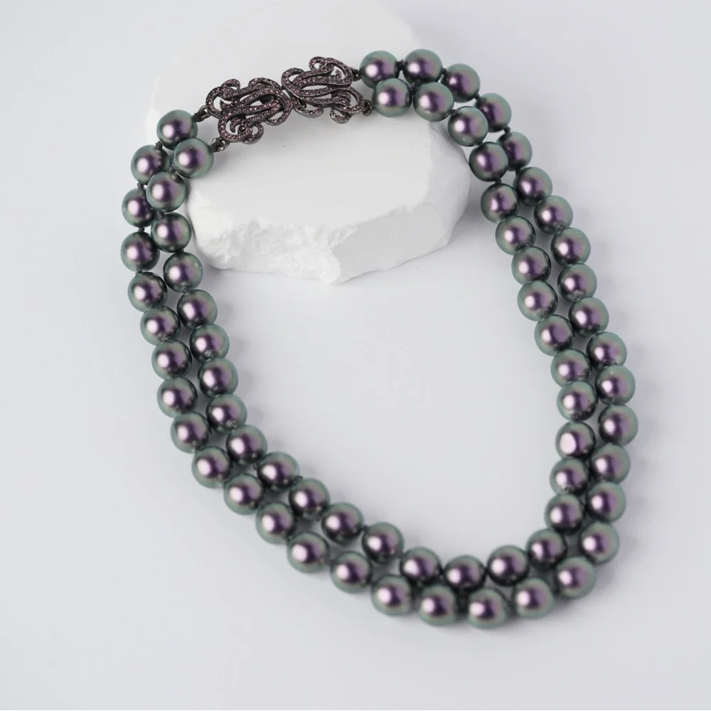 VINTAGE TANNER LAVENDER PEARL NECKLACE AND CLIP‎ ON EARRINGS A12